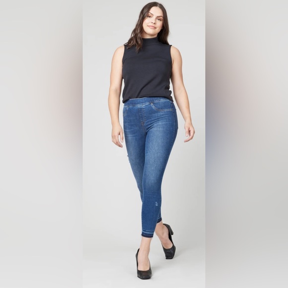 Spanx Distressed Ankle Skinny Jeans Medium Wash Pull On Stretchy Casual Size M - Picture 1 of 12